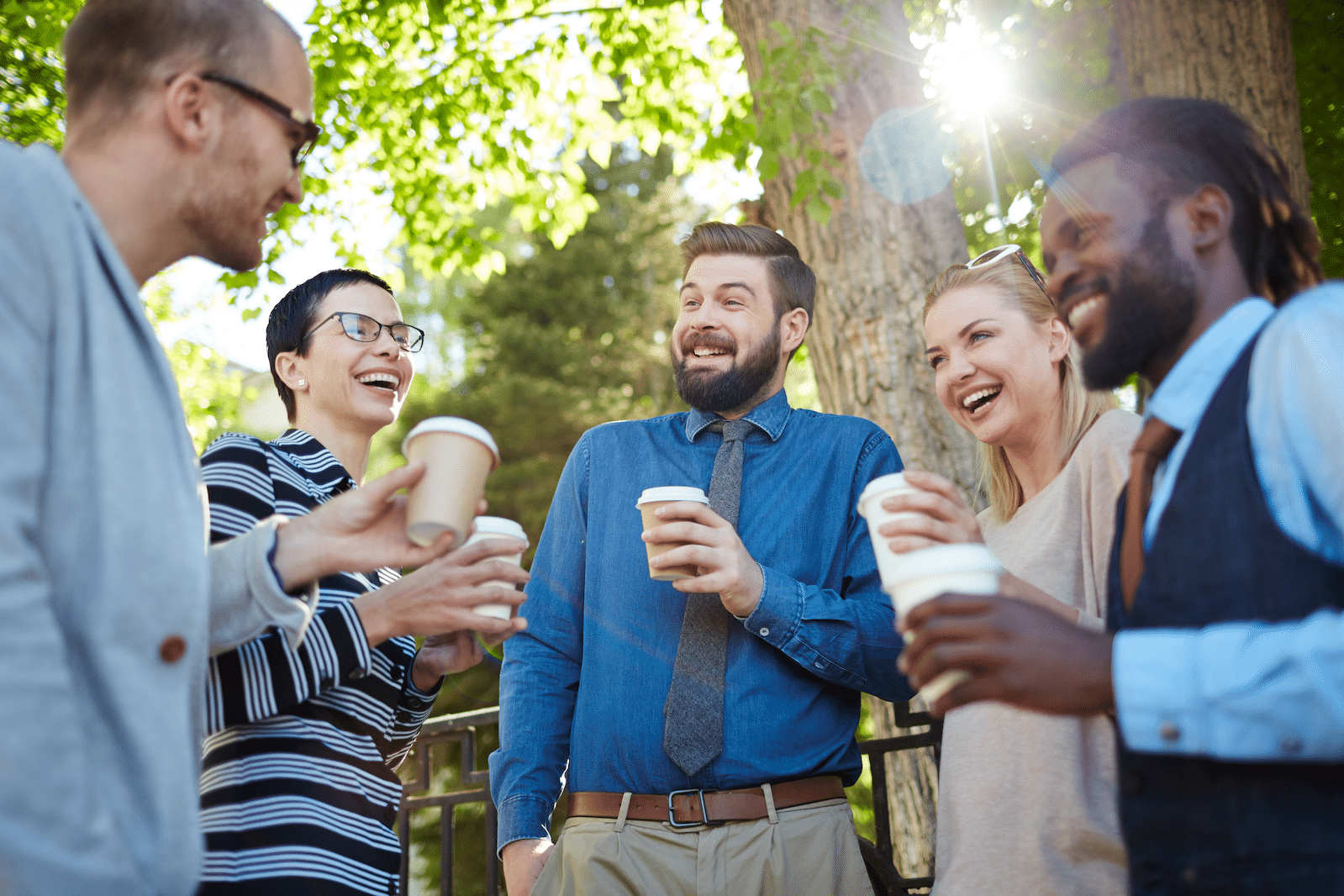 positive emotionen am arbeitsplatz foerdern - Aktuell